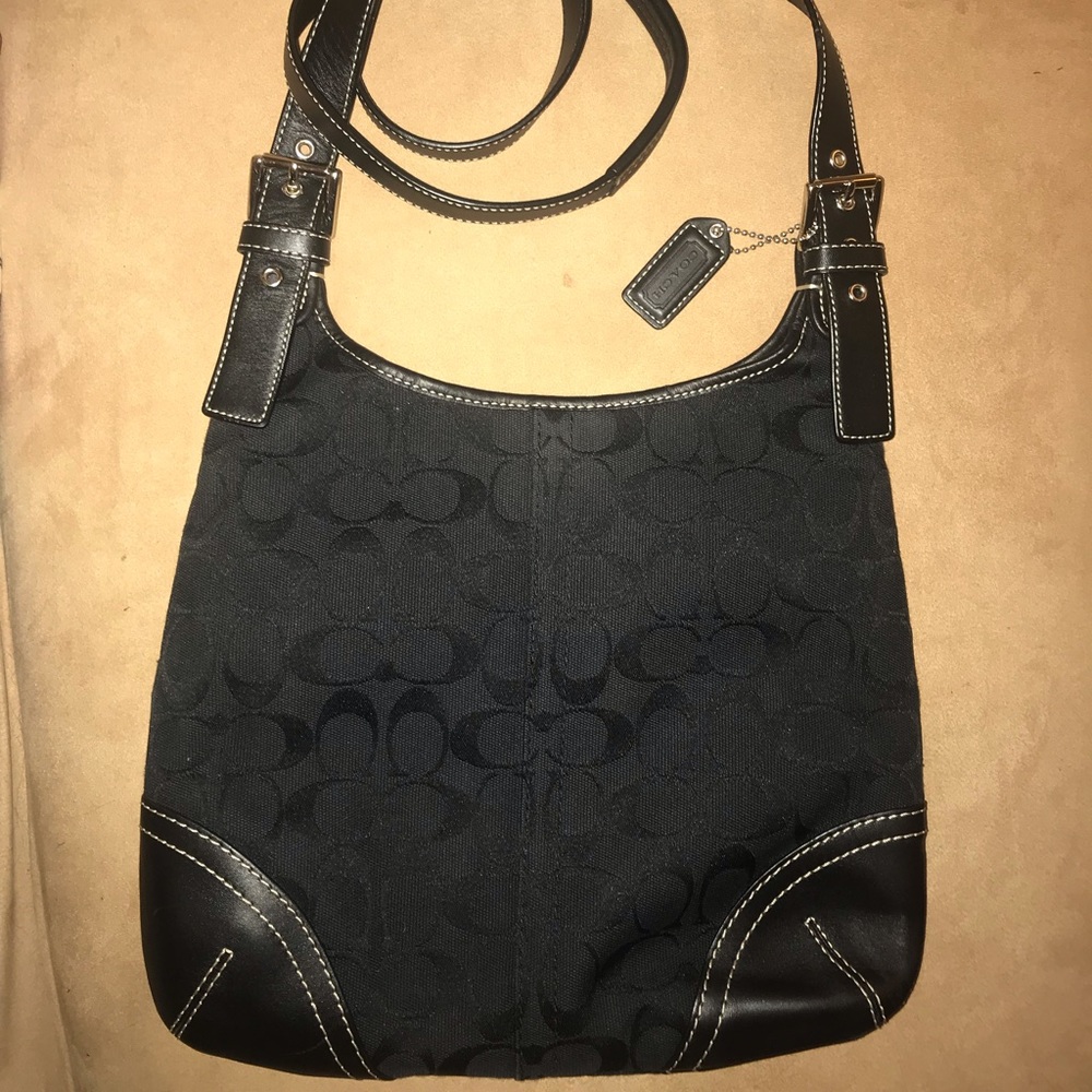 Authentic Coach crossbody